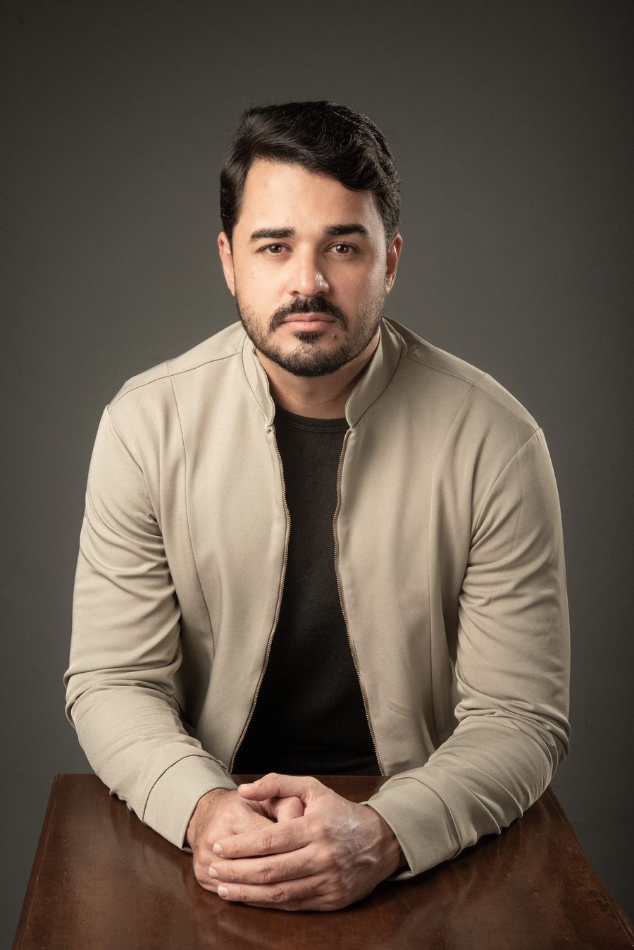Dr. Cristiano Loyola - Especialista em Implantodontia em Belo Horizonte